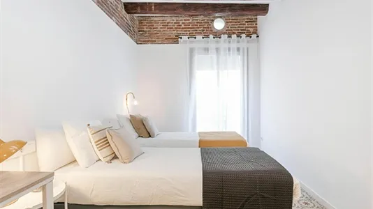 Apartments in Barcelona Ciutat Vella - photo 9