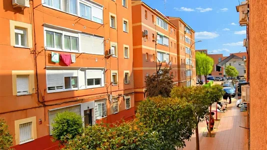 Rooms in Getafe - photo 3