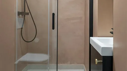 Rooms in Paris 20ème arrondissement - photo 5