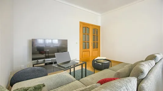 Rooms in Madrid Chamartín - photo 9