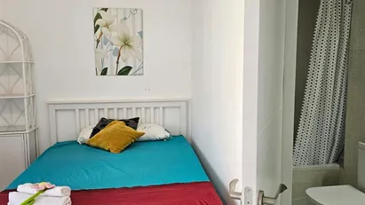 Room for rent in Madrid Moratalaz, Madrid