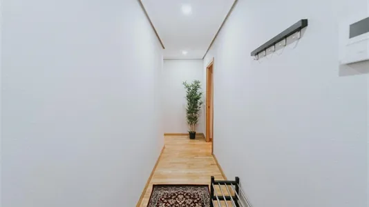 Rooms in Madrid Centro - photo 5