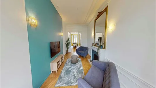 Rooms in Paris 17ème arrondissement - photo 8