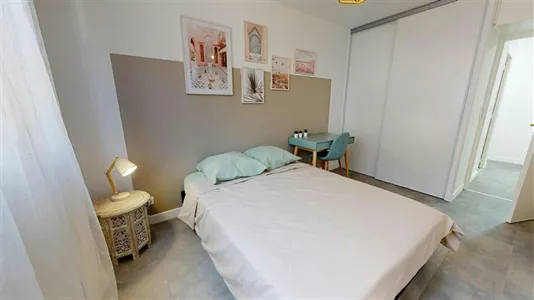 Rooms in Lyon - photo 2