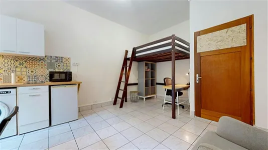 Apartments in Saint-Étienne - photo 10