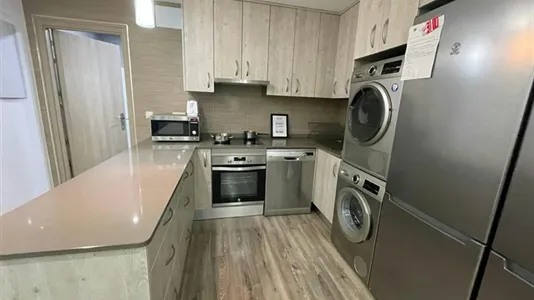 Apartments in Madrid Chamberí - photo 4