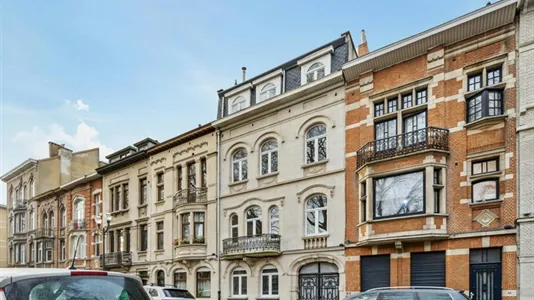 Apartments in Brussels Schaarbeek - photo 9
