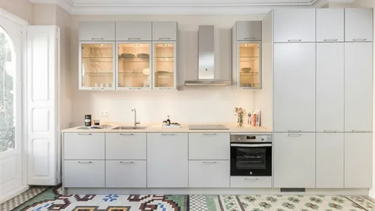 Apartments in Valencia Ciutat Vella - photo 6