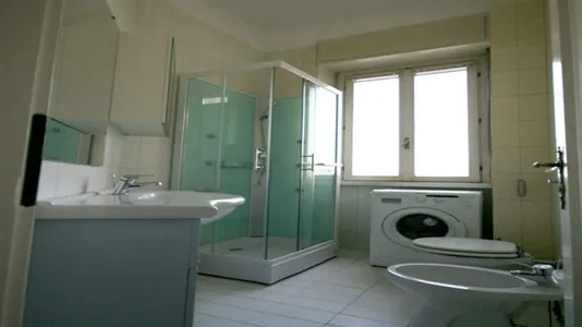 Rooms in Milano Zona 2 - Stazione Centrale, Gorla, Turro, Greco, Crescenzago - photo 3