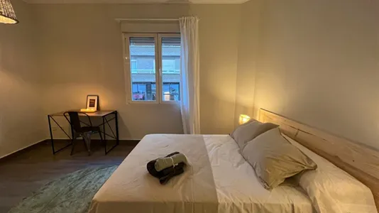 Rooms in Madrid Chamberí - photo 1