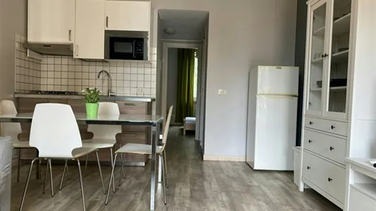 Apartments in Milano Zona 8 - Fiera, Gallaratese, Quarto Oggiaro - photo 3