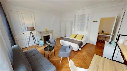 Room for rent in Paris 17ème arrondissement, Paris