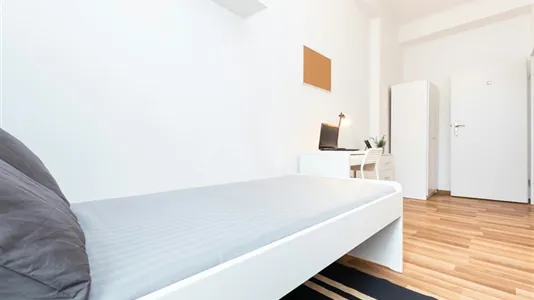 Rooms in Warszawa Śródmieście - photo 2