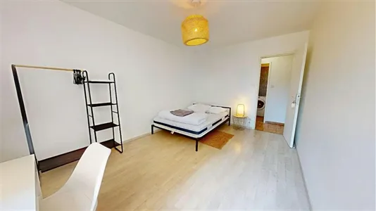 Rooms in Lyon - photo 3
