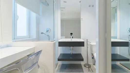 Rooms in Madrid Chamberí - photo 5