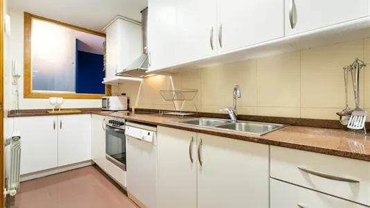 Rooms in Barcelona Gràcia - photo 9