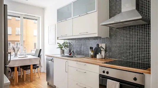 Apartments in Solna - photo 2