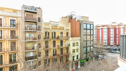 Apartments in Barcelona Eixample - photo 6