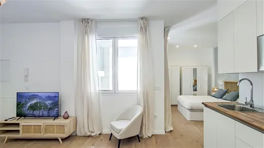 Apartments in Málaga - photo 4