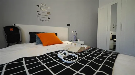 Rooms in Turin - photo 2