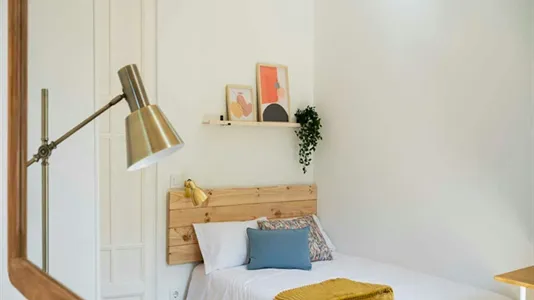 Rooms in Madrid Chamberí - photo 3