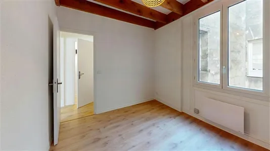 Apartments in Bordeaux - photo 6