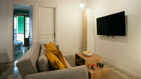 Rooms in Barcelona Eixample - photo 6
