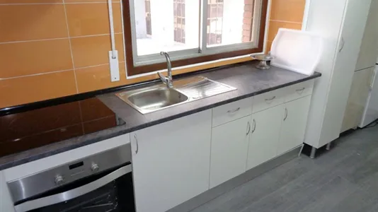 Rooms in Madrid Moncloa-Aravaca - photo 9