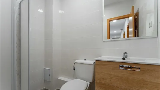 Rooms in Madrid Salamanca - photo 10