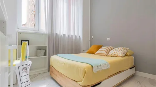 Rooms in Milano Zona 5 - Vigentino, Chiaravalle, Gratosoglio - photo 2