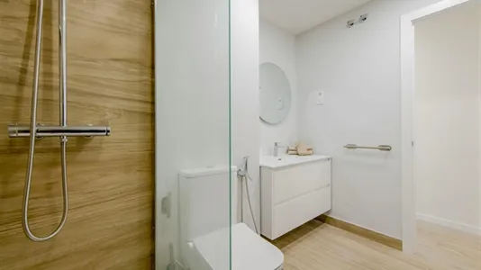 Rooms in Madrid Salamanca - photo 7