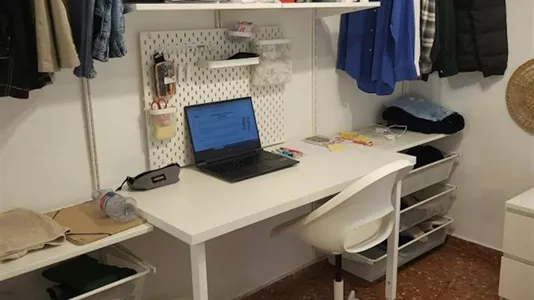 Rooms in Valencia La Zaidía - photo 8