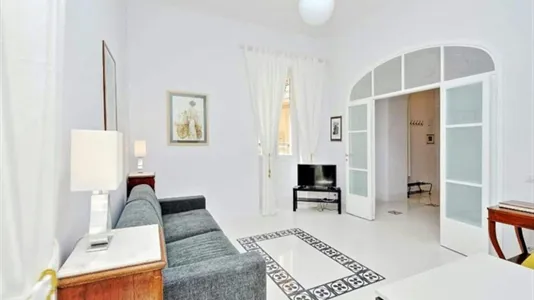 Apartments in Barcelona Eixample - photo 4