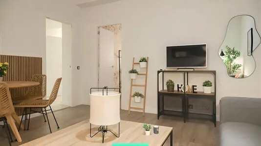 Rooms in Madrid Chamberí - photo 9