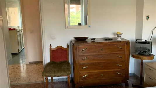 Rooms in Roma Municipio V – Prenestino/Centocelle - photo 2