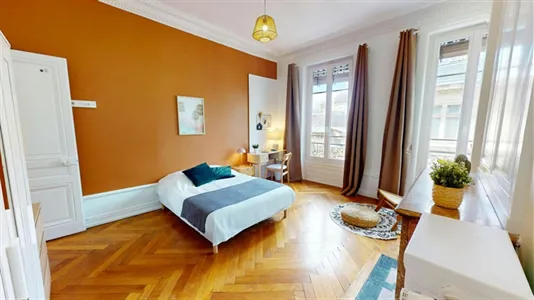 Rooms in Lyon - photo 3