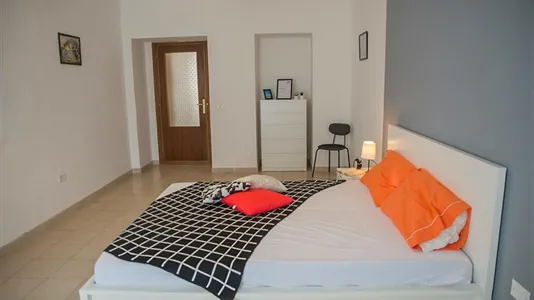 Rooms in Foggia - photo 4
