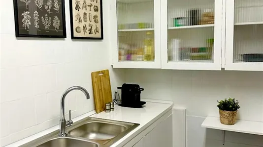 Rooms in Barcelona Sarrià-St. Gervasi - photo 9