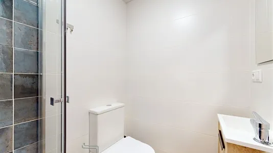 Rooms in Elche/Elx - photo 10