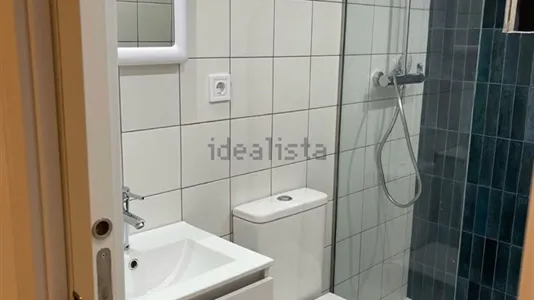 Rooms in Barcelona Ciutat Vella - photo 10