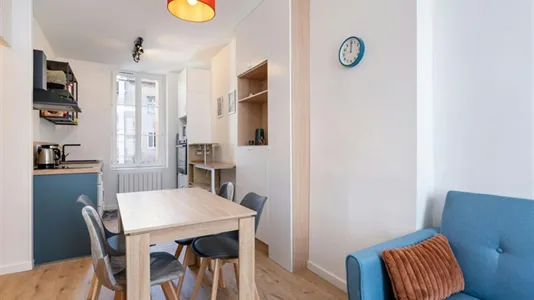 Apartments in Lyon - photo 5