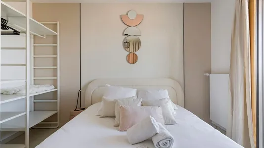 Apartments in Lyon - photo 7