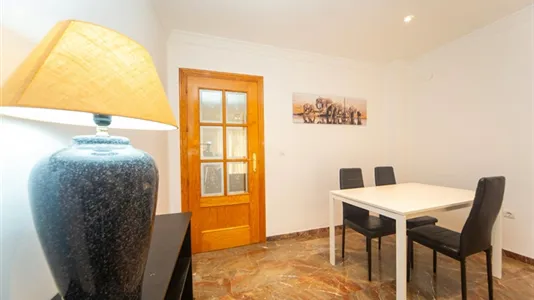 Rooms in Granada - photo 10