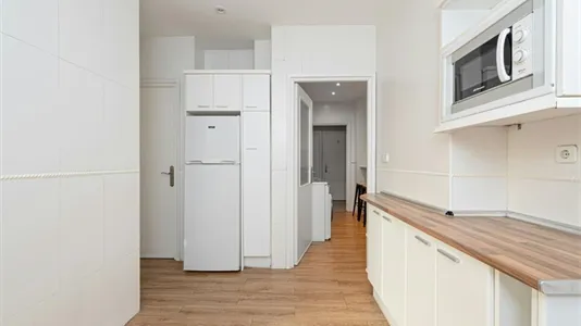 Rooms in Madrid Moncloa-Aravaca - photo 9