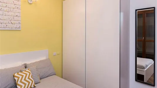 Rooms in Milano Zona 5 - Vigentino, Chiaravalle, Gratosoglio - photo 3