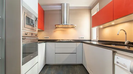 Rooms in Madrid Retiro - photo 5