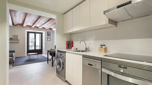 Apartments in Barcelona Ciutat Vella - photo 9