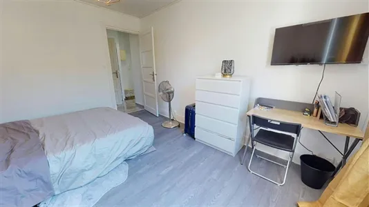 Rooms in Lyon - photo 2
