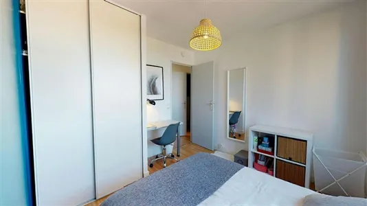 Rooms in Lyon - photo 4