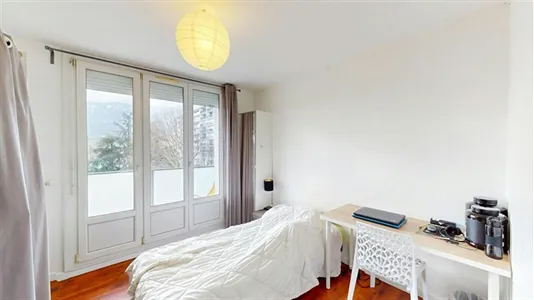 Rooms in Grenoble - photo 4